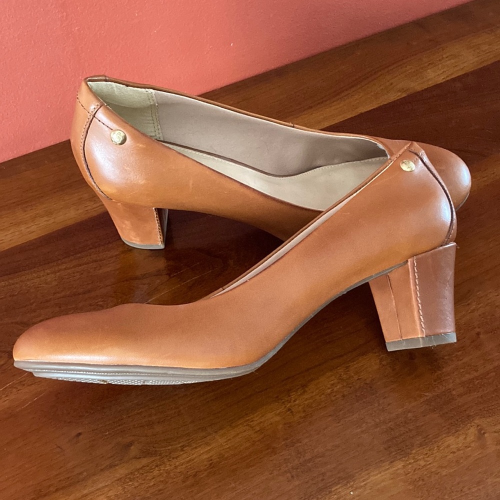 Leather Heels size 8